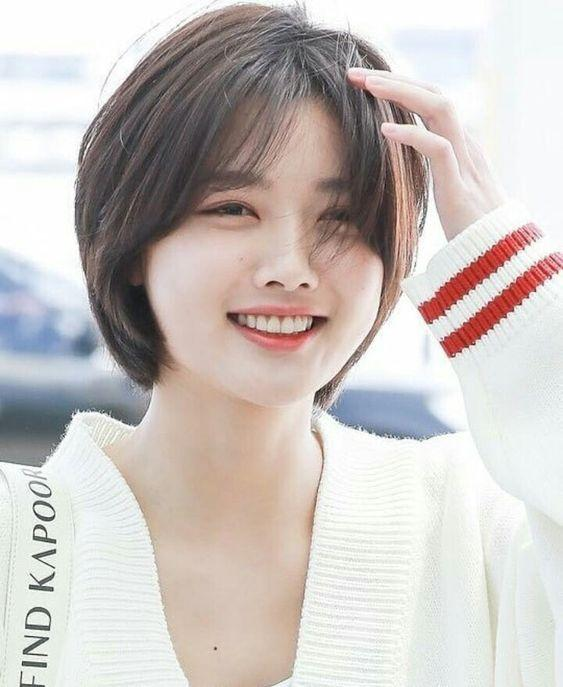 Nằm mơ thấy bị cắt tóc ngắn từ ai đó