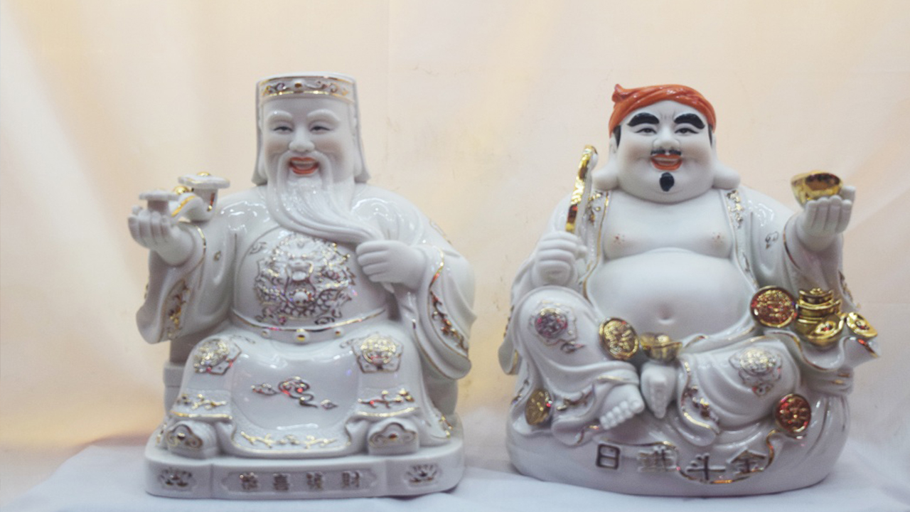 Mơ thấy tượng thần tài thổ địa